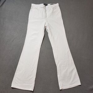 NYDJ Sz 8 Not your Daughters Bootcut jeans size 8 White Jeans
